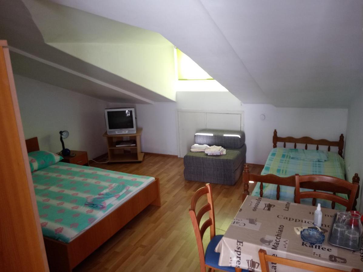 Apartman St3 Ξενοδοχείο Σπλιτ Εξωτερικό φωτογραφία